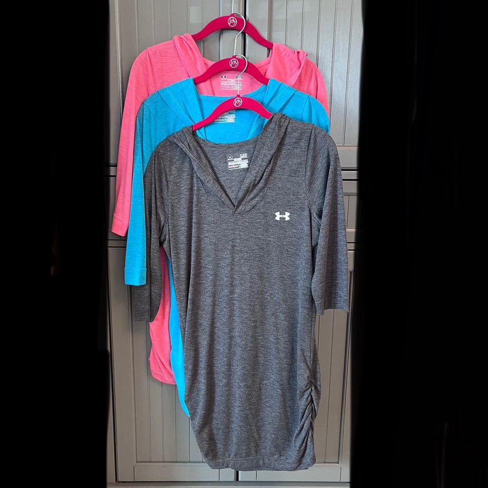 3 women’s lightweight hooded tees
